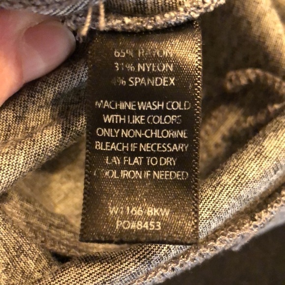 Betabrand Pull On Gray Patterned Knit Tapered Leg Pants Size XL Petite - Picture 10 of 10